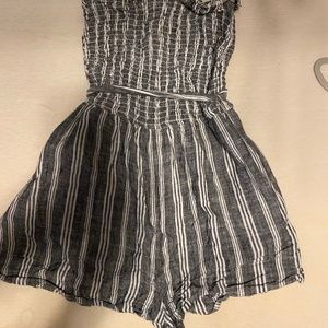 Bluenotes strapless striped romper